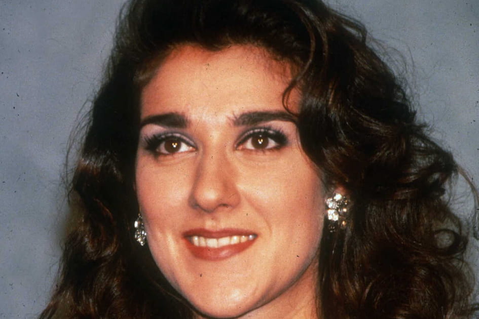 C&eacute;line Dion, romantique avec ses longs cils de biche