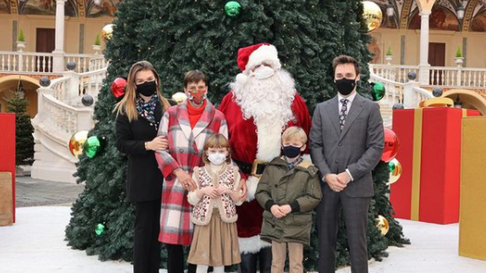 Camille Gottlieb, Stéphanie de Monaco, Gabriella, Jacques et Louis Ducruet