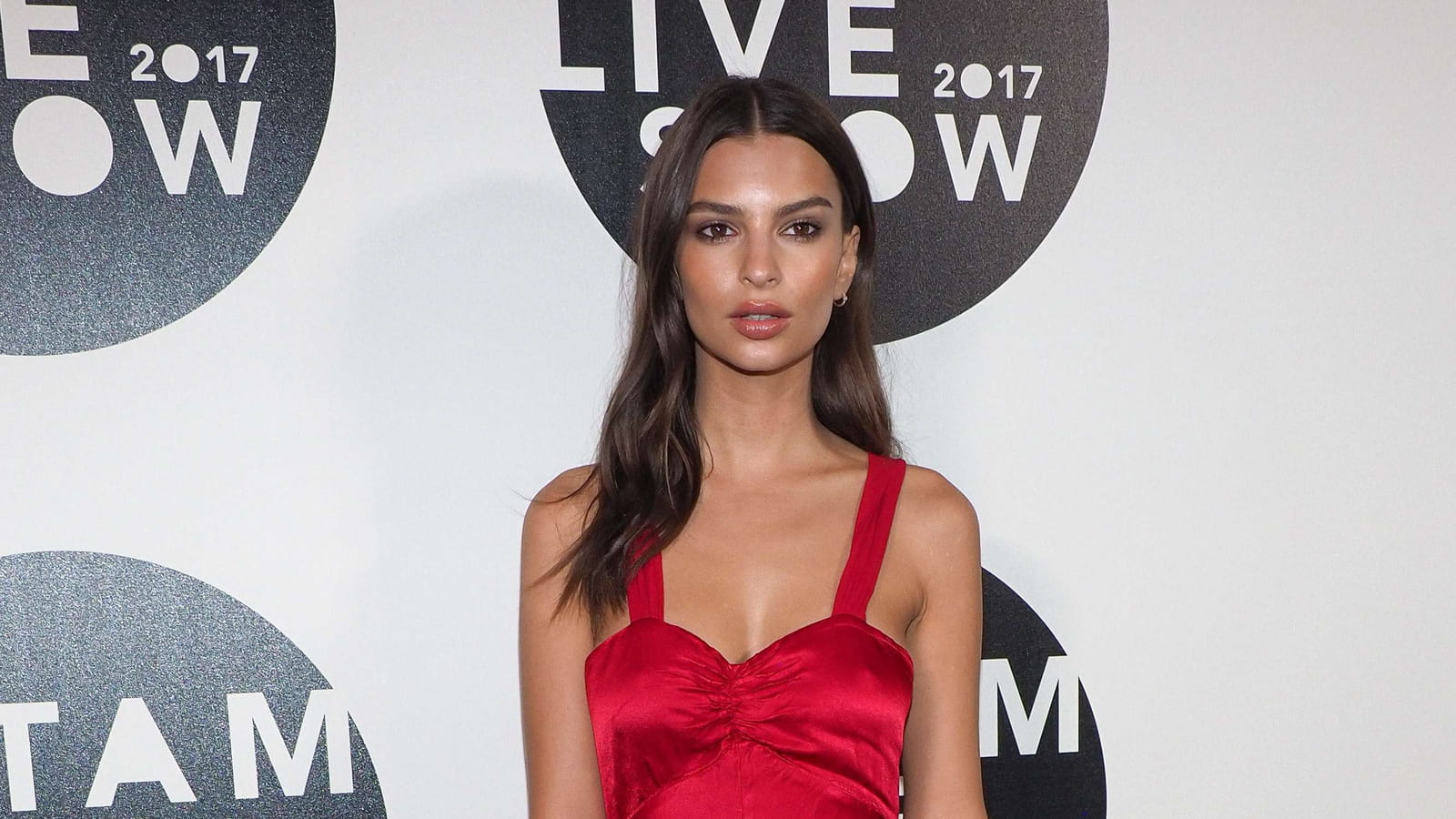 Emily Ratajkowski