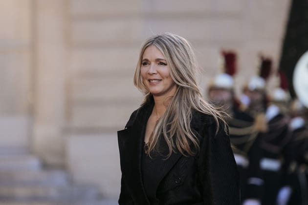 H&eacute;l&egrave;ne Roll&egrave;s (sans les gar&ccedil;ons) au Palais