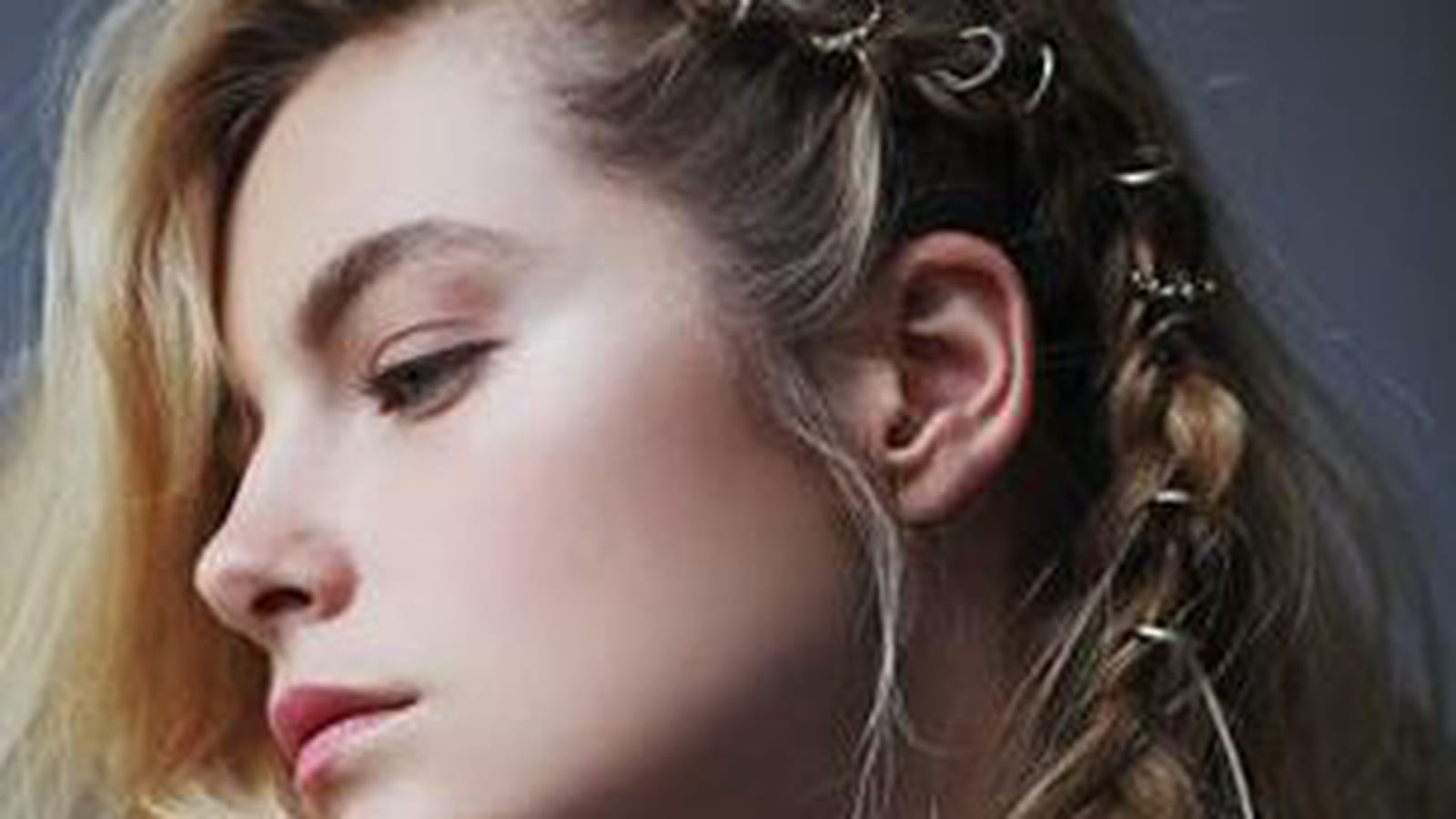 La tresse accessoirisée 