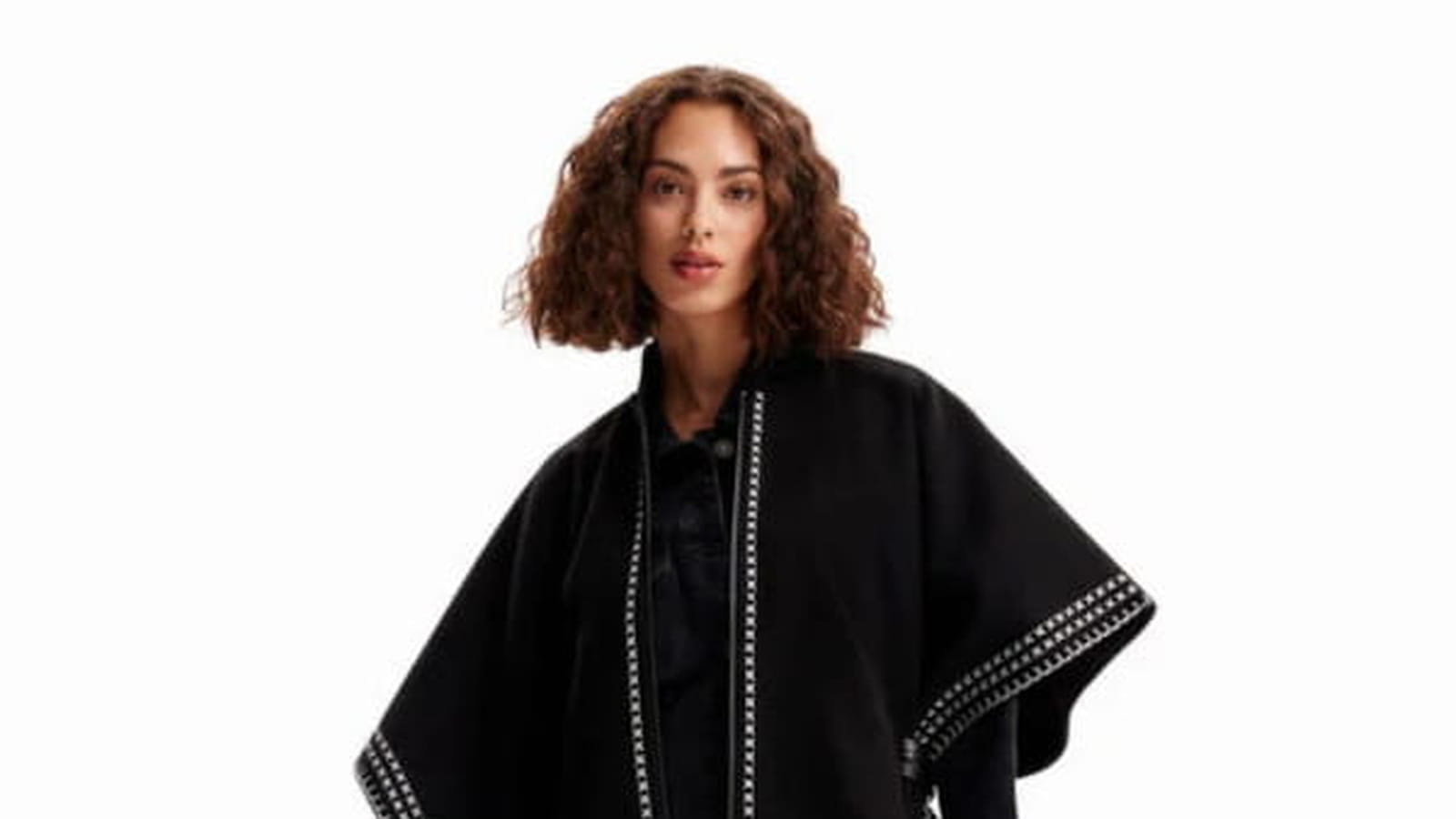 Poncho Desigual 