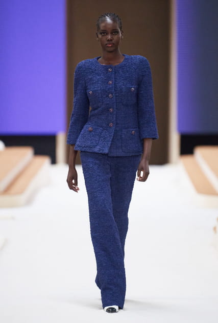 Look 1 du défilé Chanel