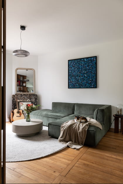 Apr&egrave;s&nbsp;: un salon &agrave; al fois design et cosy