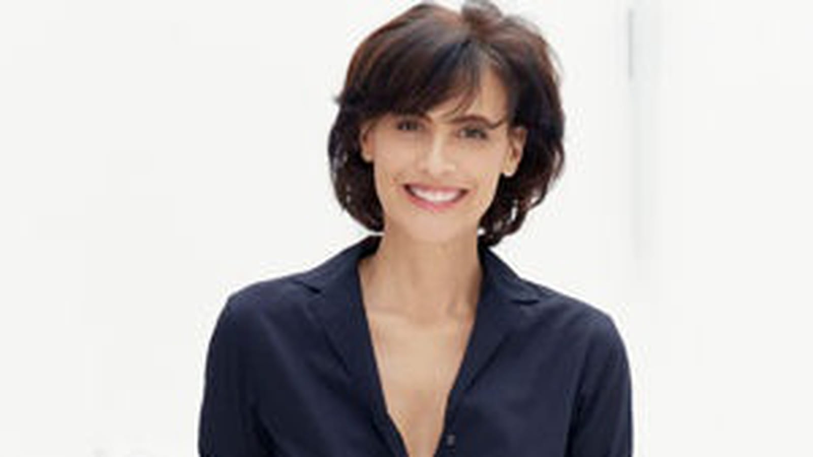 Robe noire de Uniqlo