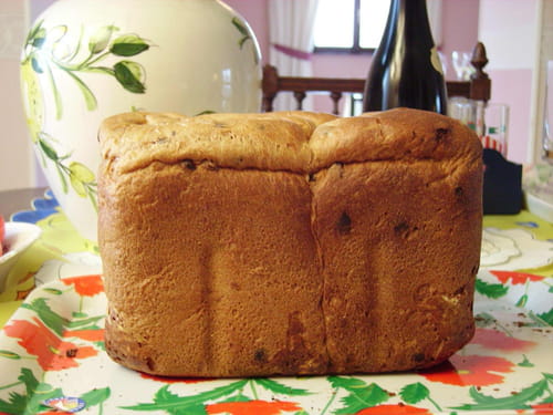 Brioche à la fleur d'oranger et pépites de chocolat : la recette facile