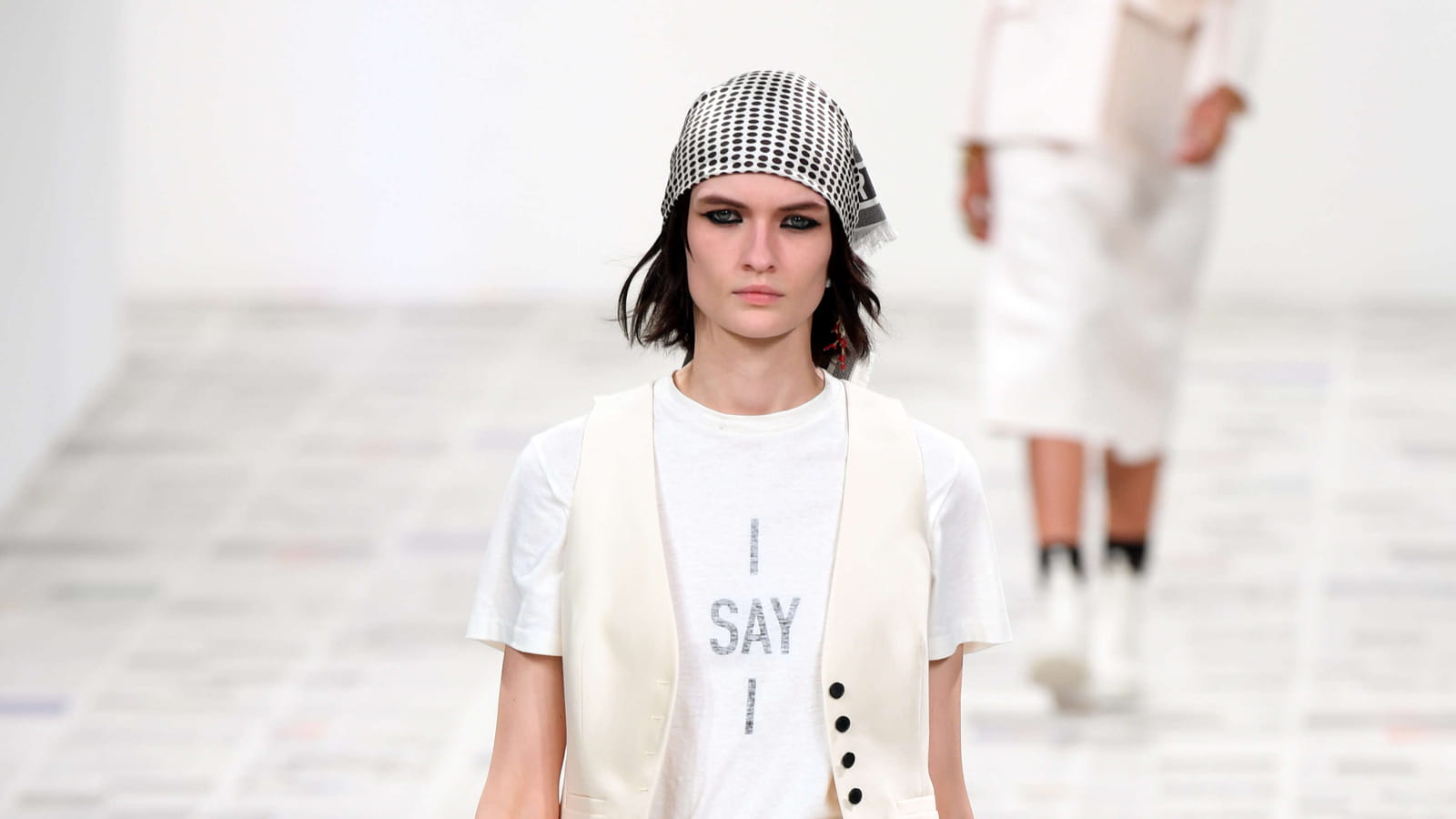 Look 33