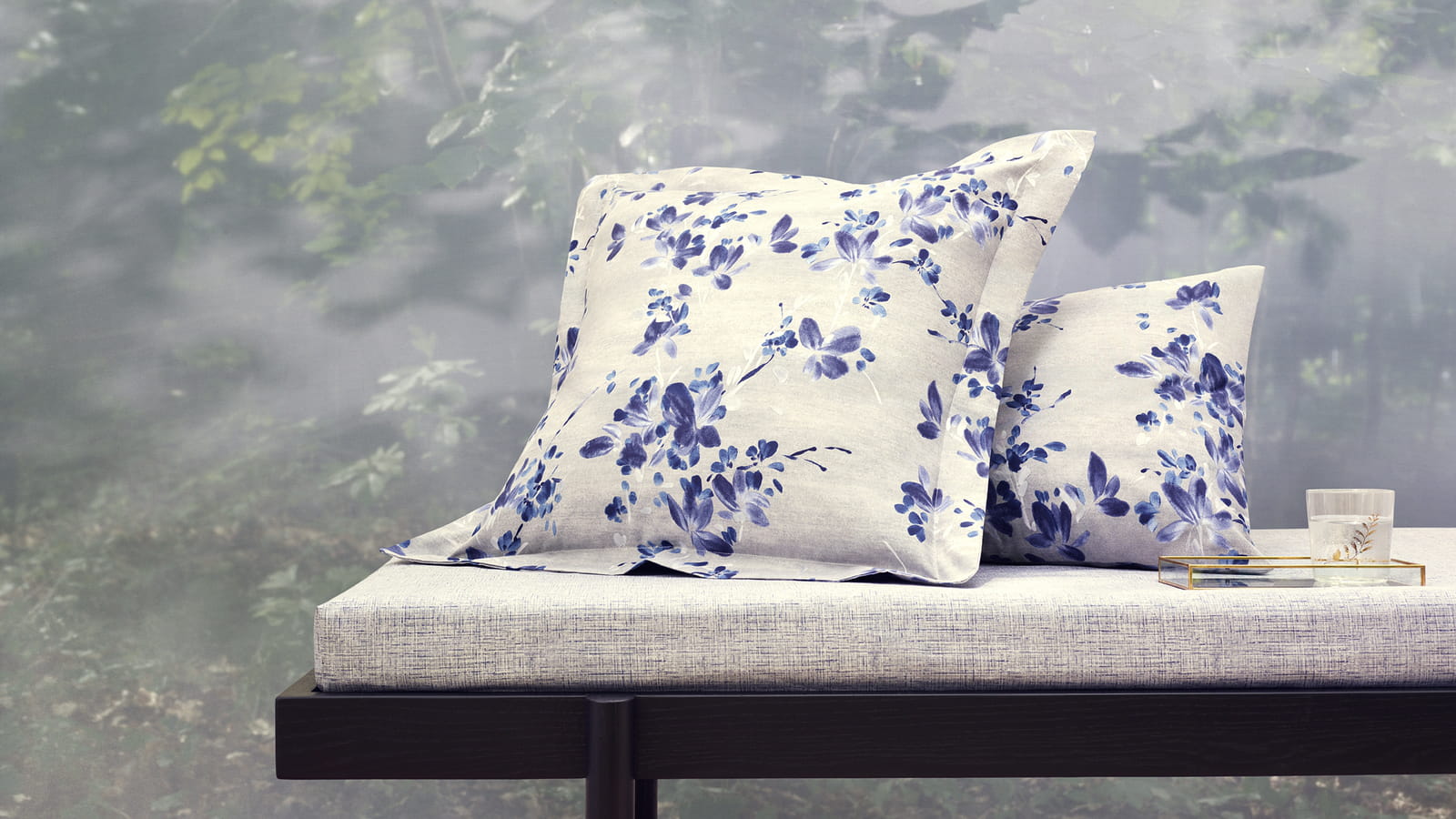 Coussins floraux Zara Home