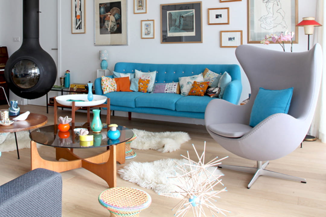 Un canapé turquoise