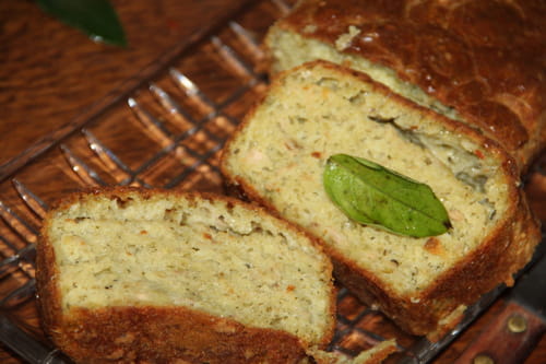 Cake au thon et au pesto de basilic