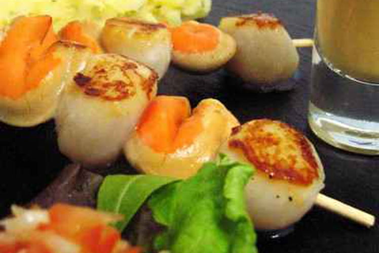 Recette de Brochettes de Saint-Jacques et crevettes : la recette facile