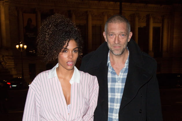 Vincent Cassel et Tina Kunakey en route pour diner au Costes, janvier 2018, Paris