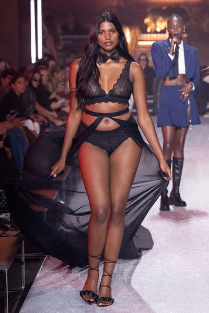 Look 65&nbsp;du d&eacute;fil&eacute; Etam Live Show 2023