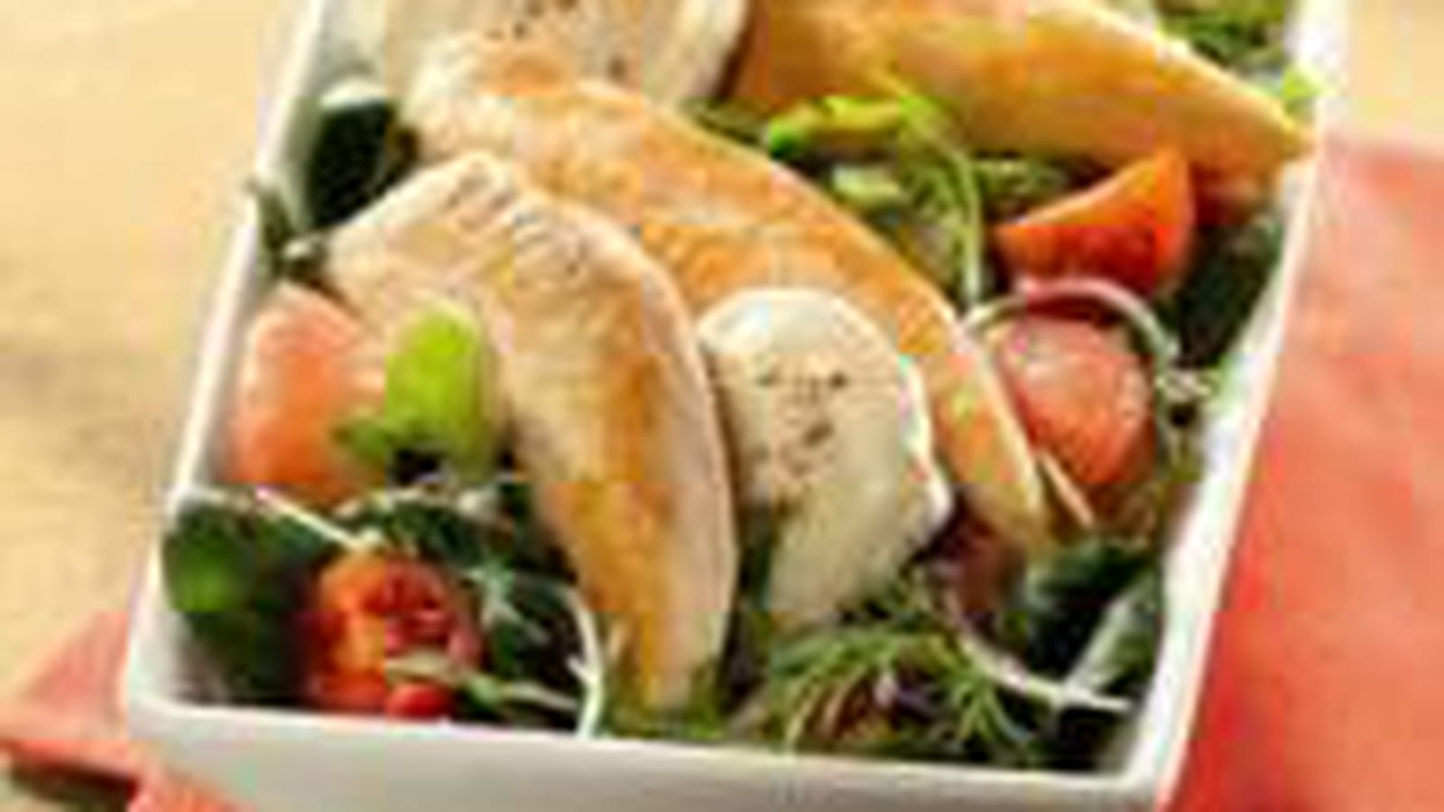 Salade fraîcheur aux aiguillettes de poulet 