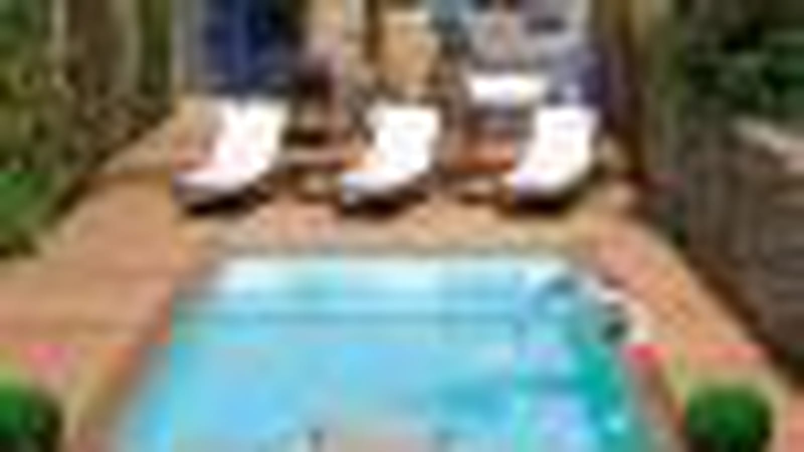 Piscine citadine < 30 m² : Or