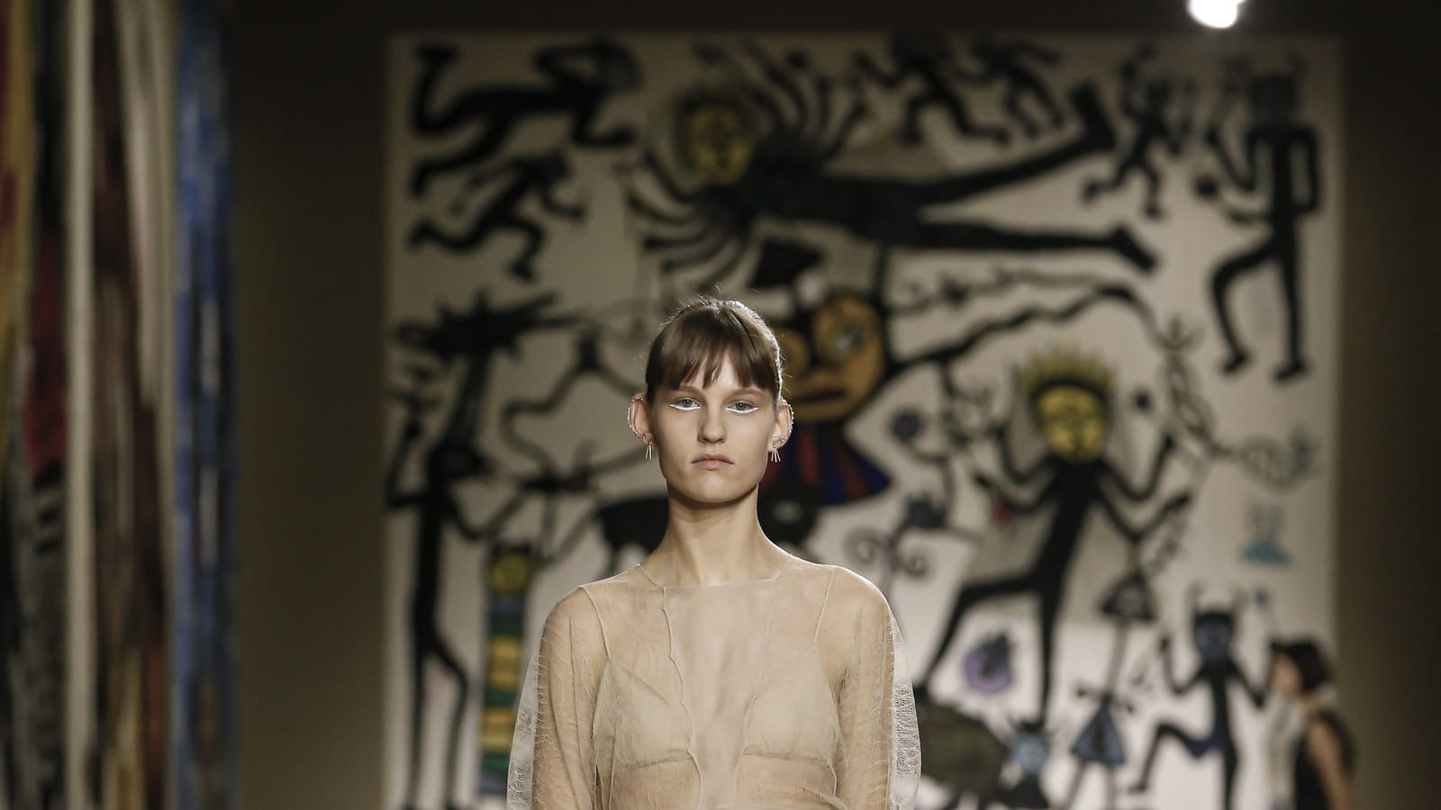 Look 12