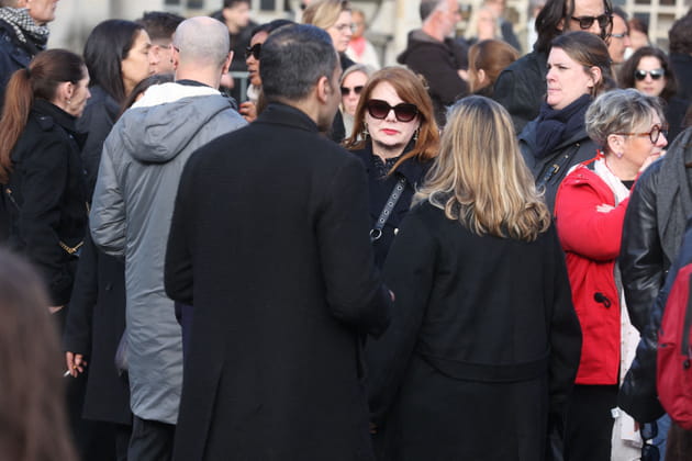Ariane S&eacute;guillon aux obs&egrave;ques d'Emilie Dequenne
