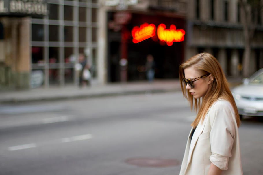Courtney Trop, atypique et versatile