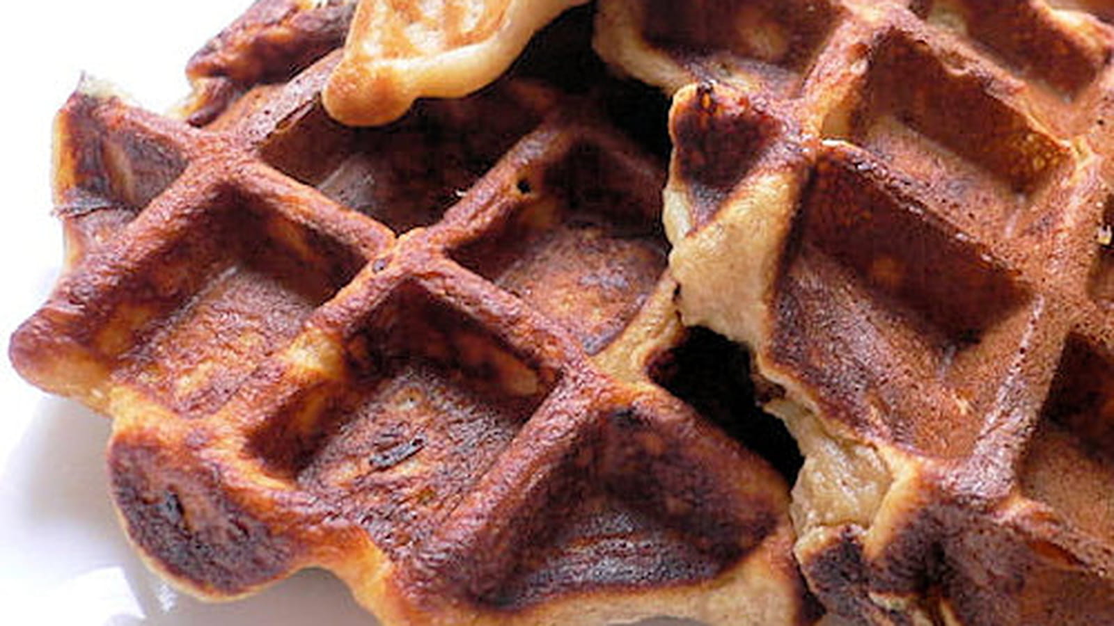 Gaufres de banane à la cannelle