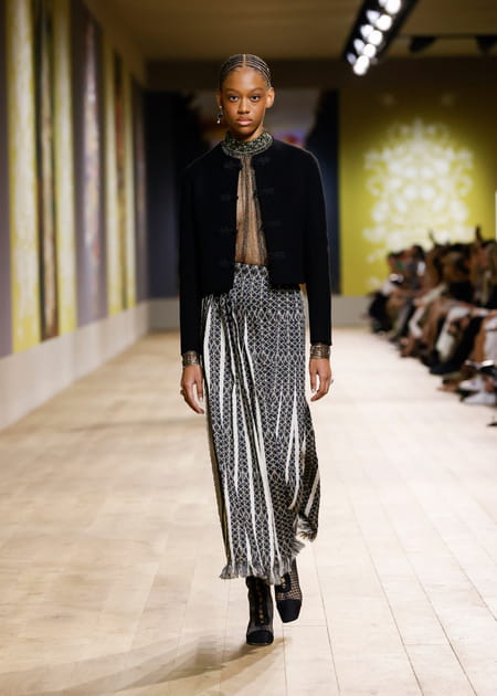 Look 34&nbsp;du d&eacute;fil&eacute; Dior