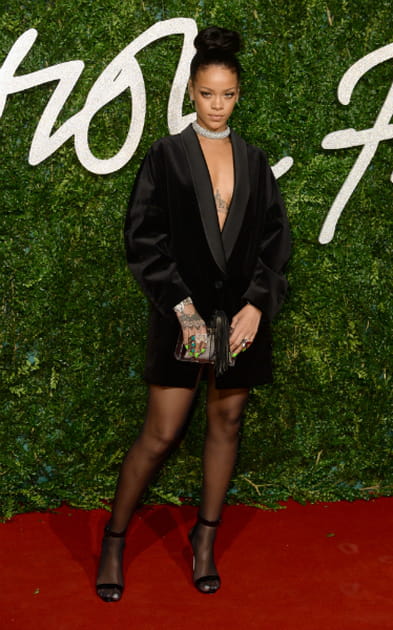 Rihanna, chic en Stella McCartney