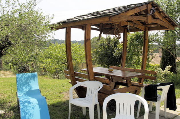 La cabane pour profiter de l'ombre