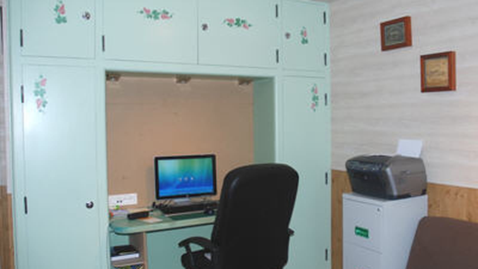 Bureau après