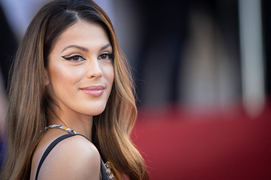 Le negative space eyeliner fa&ccedil;on &oelig;il de chat d'Iris Mittenaere