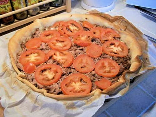 Tarte thon et fromage ail et fines herbes