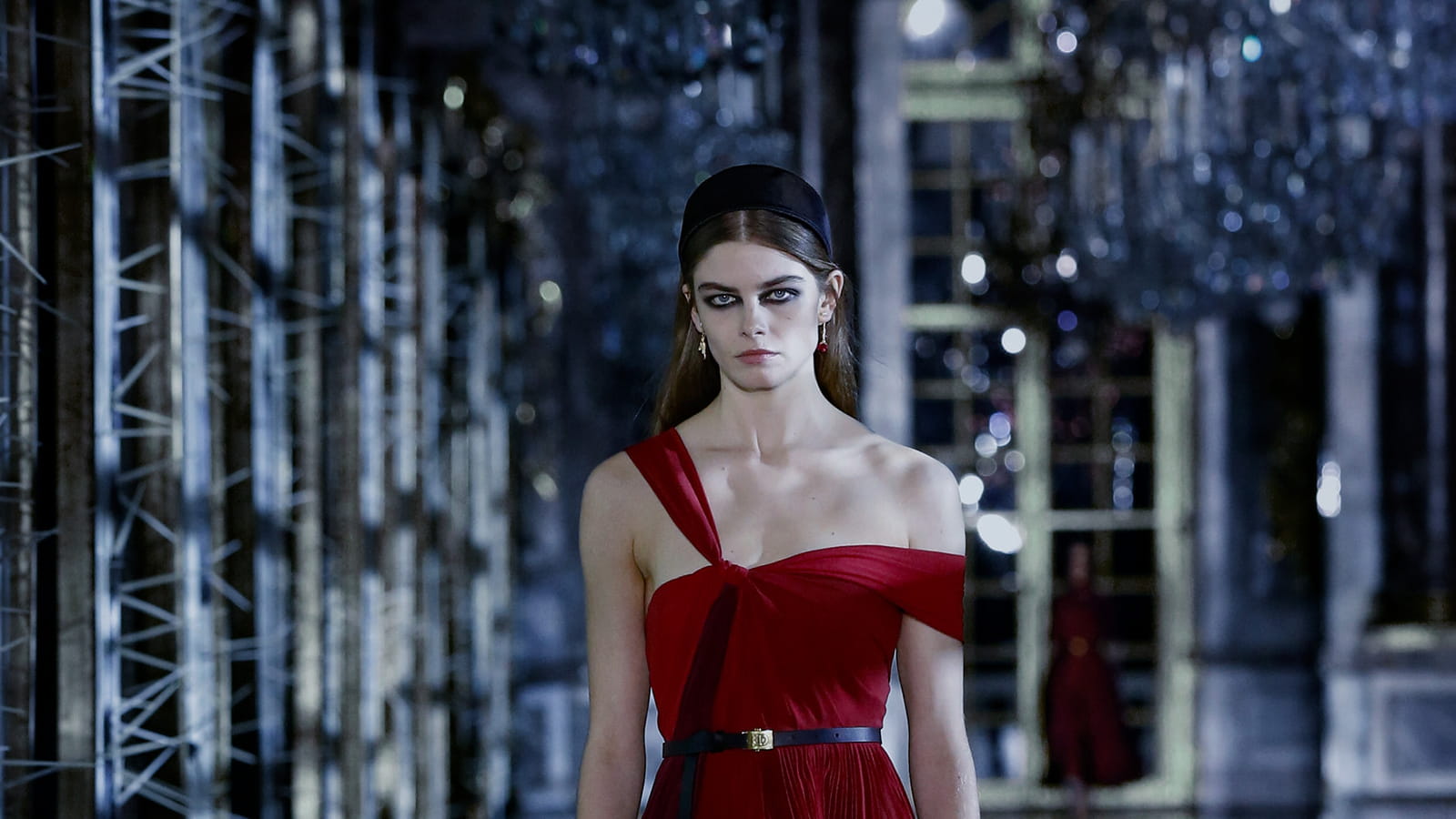 Look 32