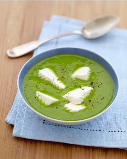 Velouté froid de petits pois à la menthe et au Caprice des Dieux