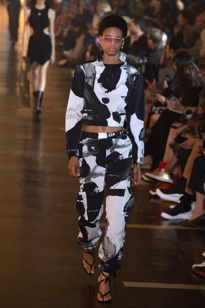 D&eacute;fil&eacute; Off-White printemps-&eacute;t&eacute; 2020