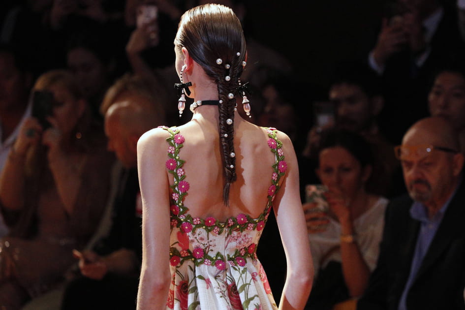 La tresse &agrave; perles blanches