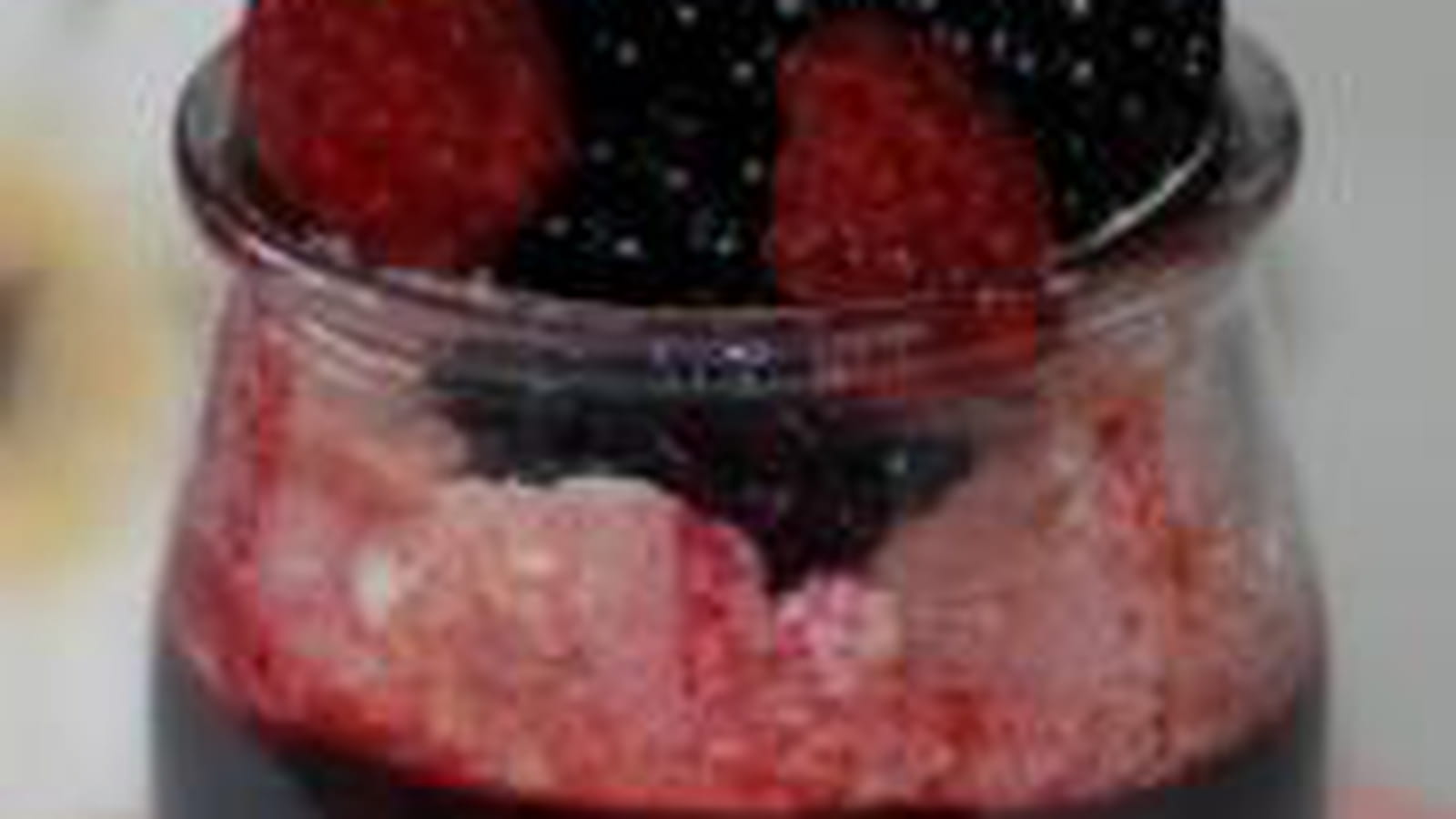 Petits pots aux fruits rouges