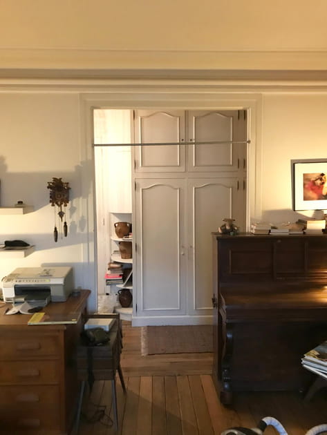 Avant&nbsp;: un salon en bazar et vieillot