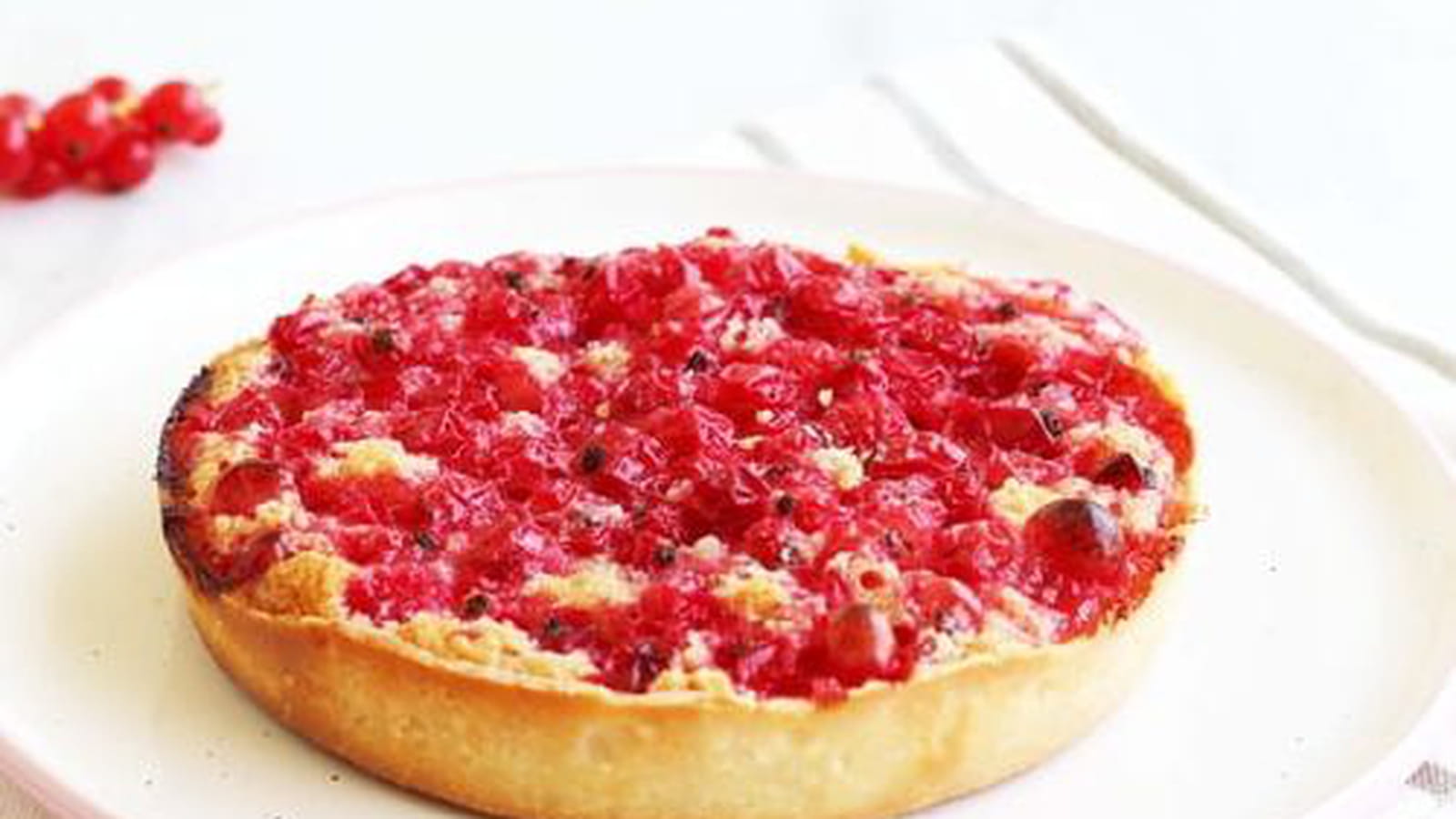 Tarte amandine au groseilles