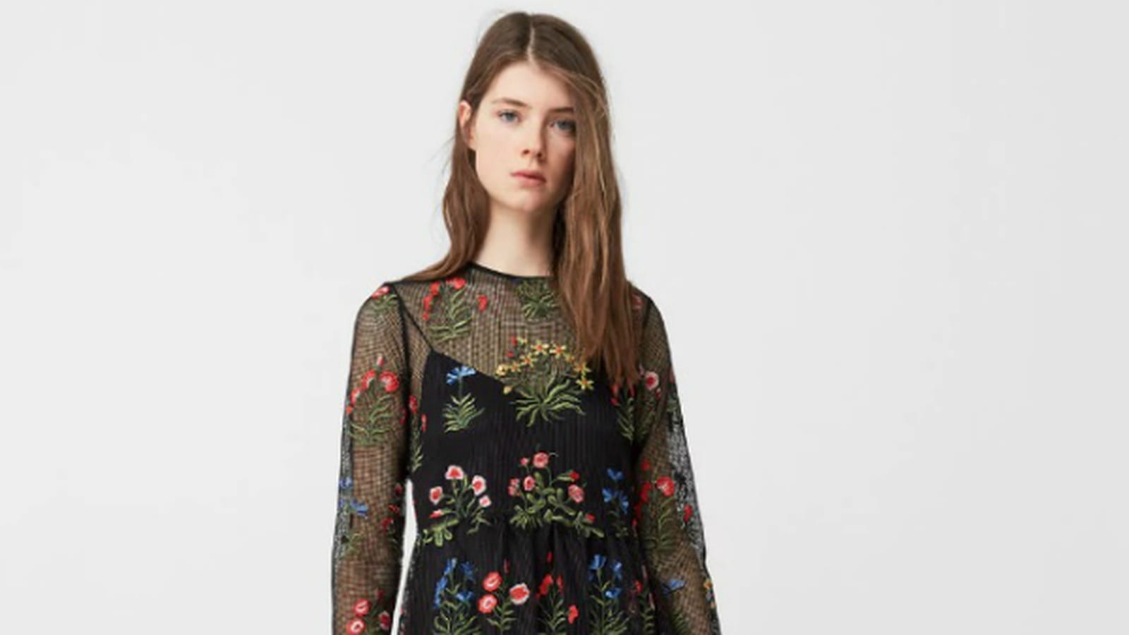Robe brodée