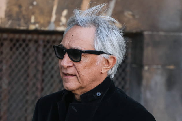 Richard Berry fait une rare apparition aux obs&egrave;ques de Nathalie Baye