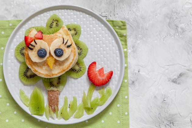 Un hibou sur son arbre perché