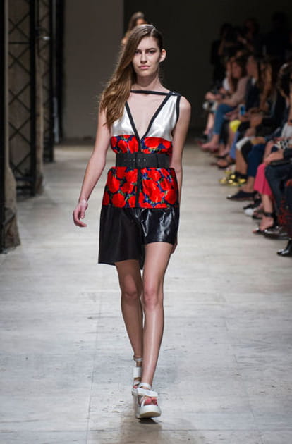 Le d&eacute;fil&eacute; Maison Rabih Kayrouz