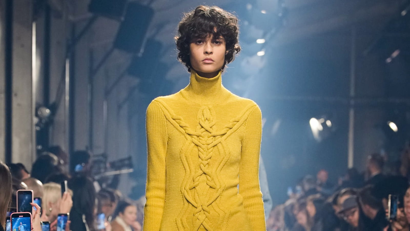 Look 9