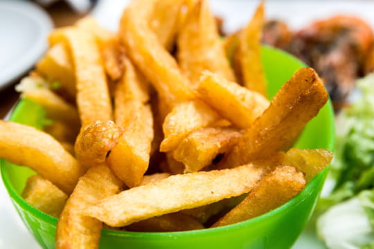 Mieux que l'huile de tournesol&nbsp;: la championne du monde de la frite pr&eacute;f&egrave;re utiliser &ccedil;a