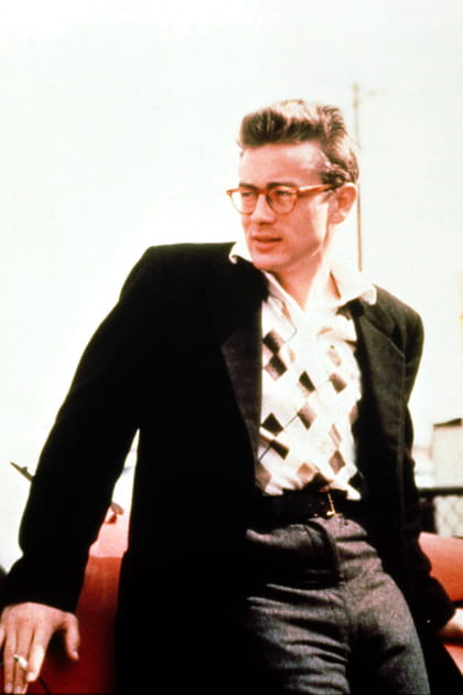 Allure de dandy rebelle