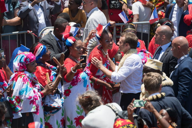 Emmanuel Macron profite des us et coutumes