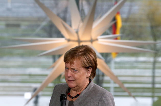 Angela Merkel a la tête qui explose