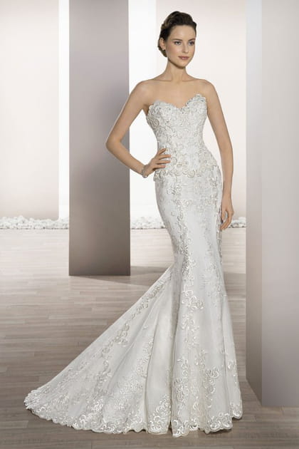 Une robe classe, Demetrios