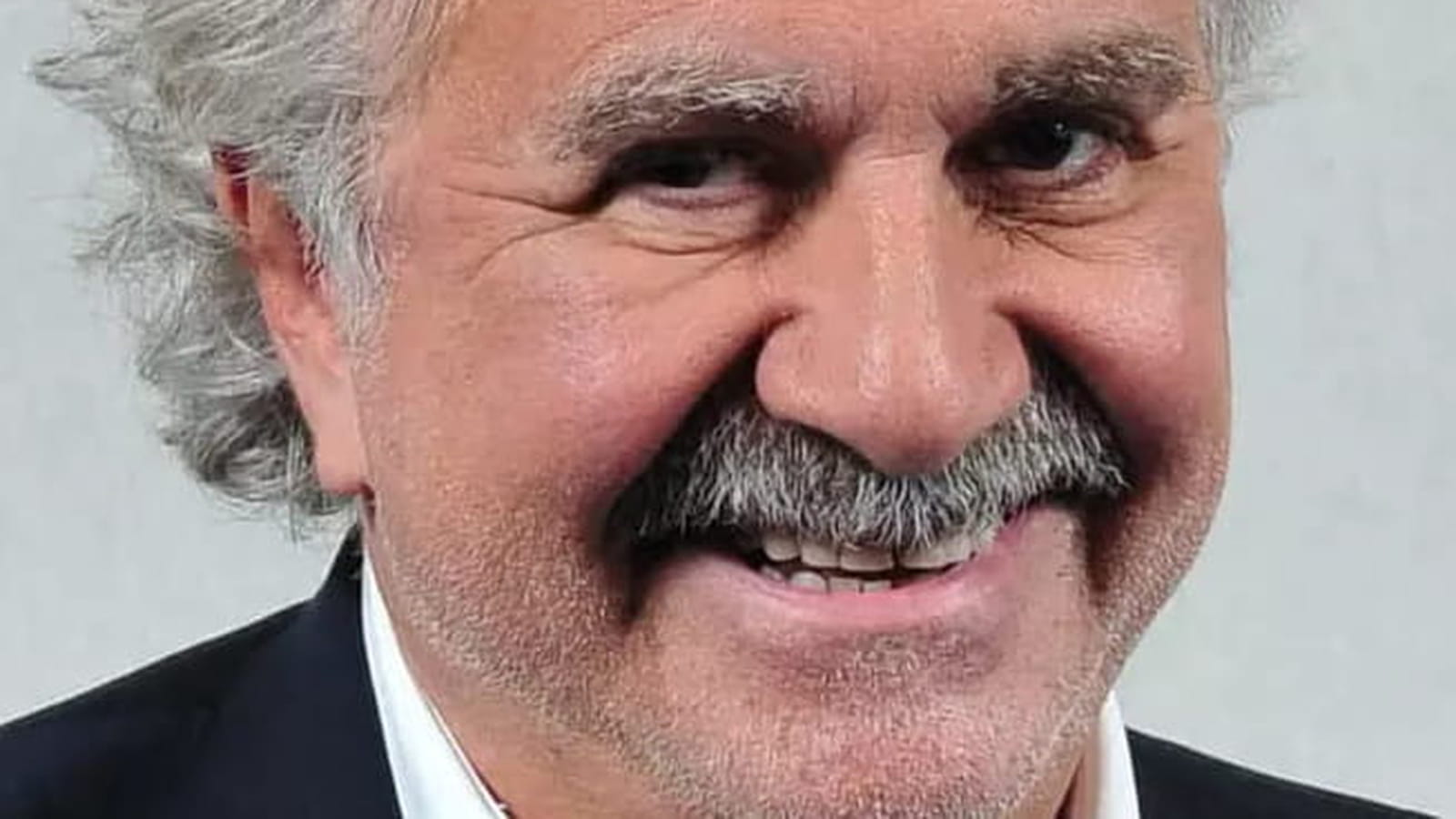 Roland Magdane