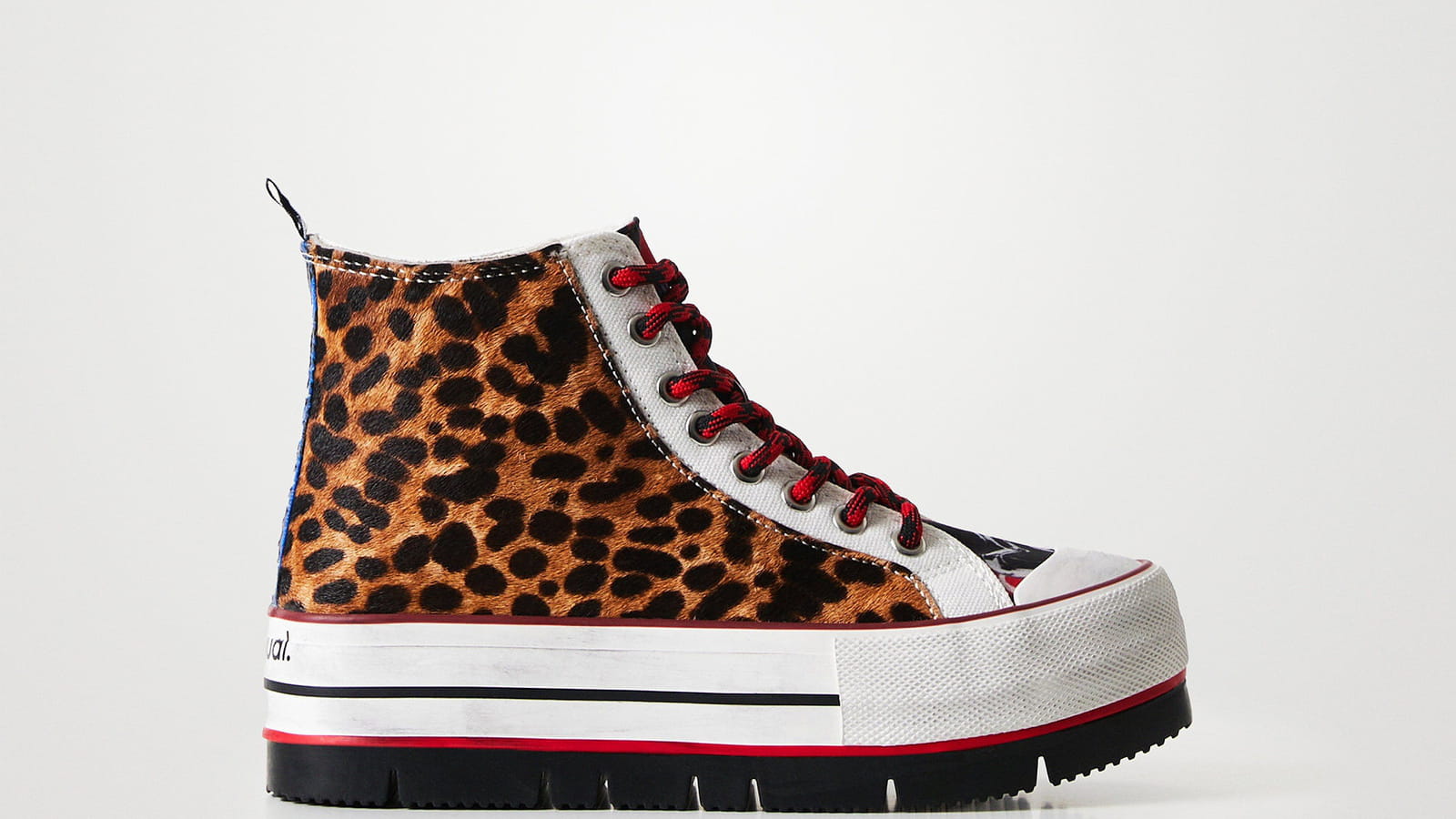 Baskets Desigual