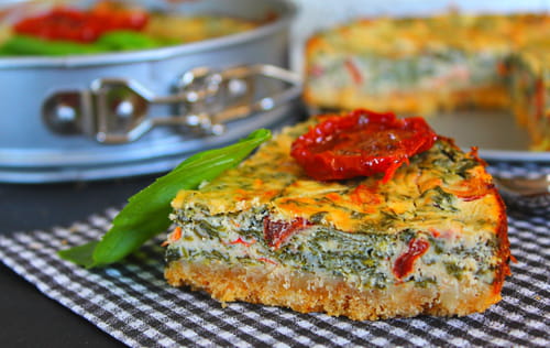 Cheesecake salé épinards, fromage de chèvre et tomates confites