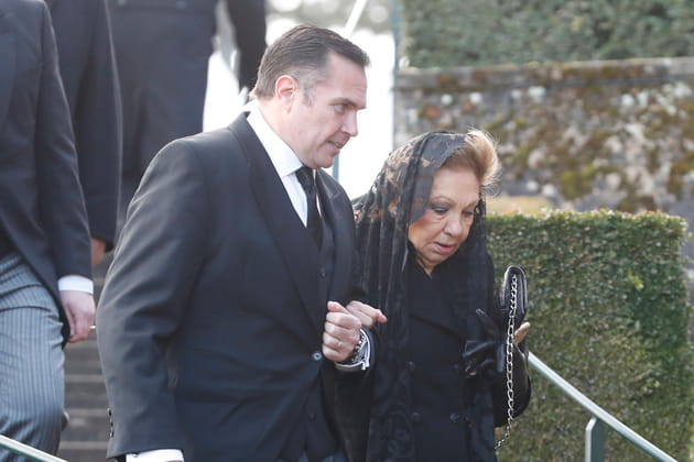 Farah Pahlavi escort&eacute;e par Charles-Philippe d'Orl&eacute;ans